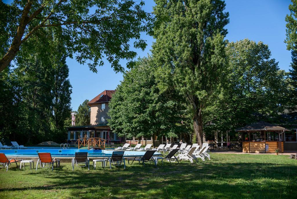 Hotel Wellness Szindbád 3*