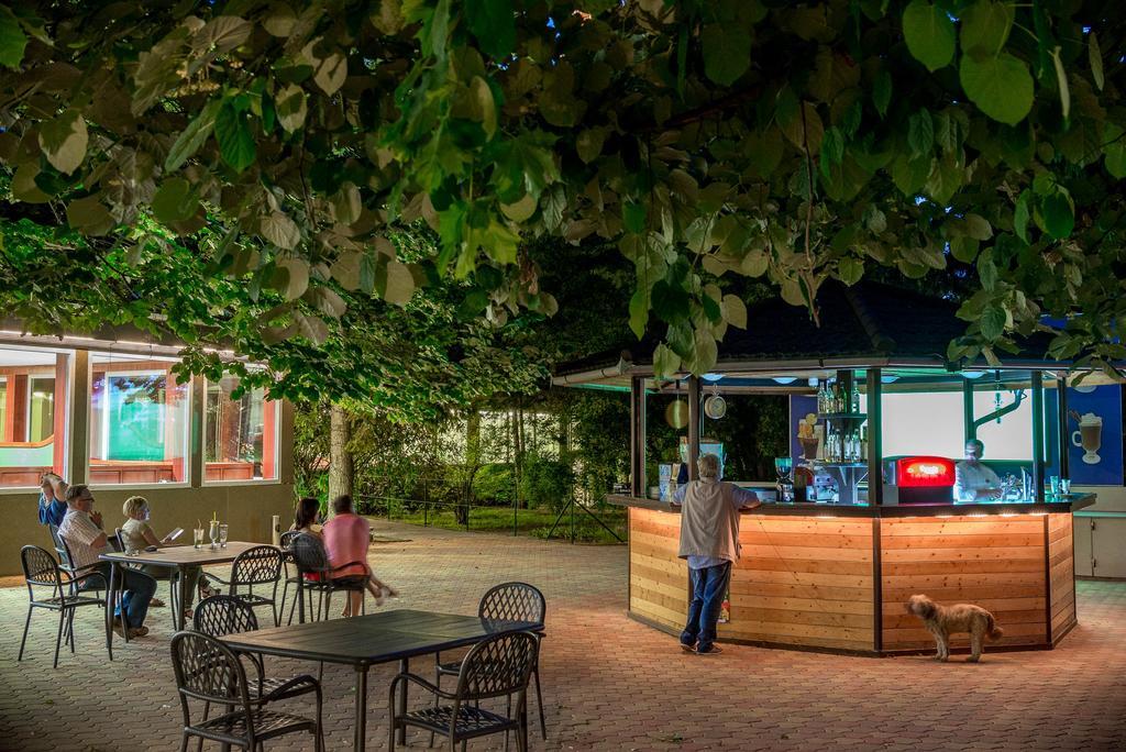 Hotel Wellness Szindbad Balatonszárszó