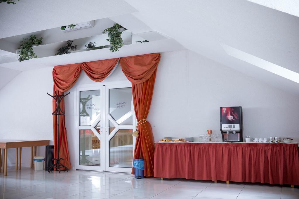 Hotel Wellness Szindbád 3*